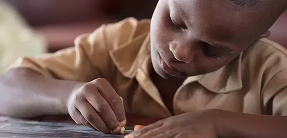 La lutte de Nestlé contre le travail des enfants évoquée dans un rapport sur le cacao